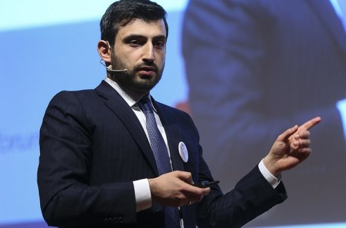 Səlcuk Bayraktar Kahramanmaraşda Azərbaycan xilasedicilərinə təşəkkür edib