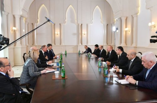 Prezident İlham Əliyev İtaliyanın şirkətlər və “Made in Italy” nazirini qəbul edib