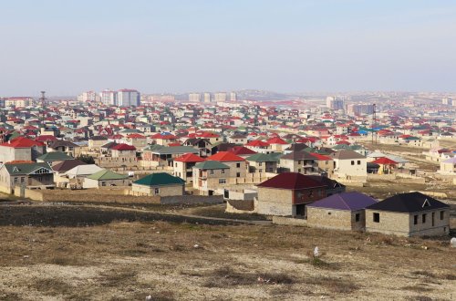 Zəlzələ həyət evlərinin qiymətinə necə təsir edəcək? (VİDEO)