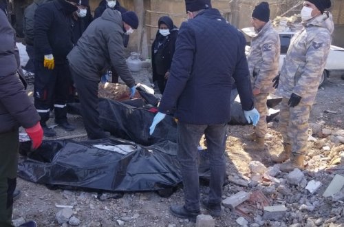 Azərbaycanın xilasediciləri daha 11 şəxsin meyitini çıxarıb