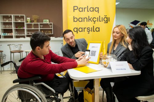 Yelo Bank “Əngəlsiz karyera” sərgisində iştirak edib