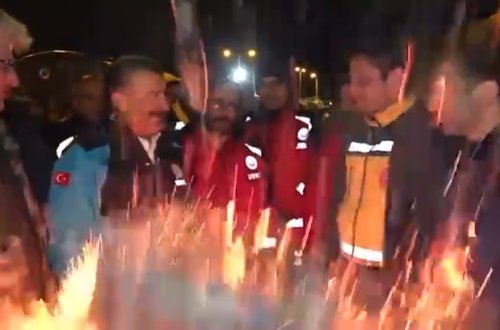 Türkiyəli nazir Hatayda təhlükə ilə üz-üzə gəldi - ANBAAN VİDEO