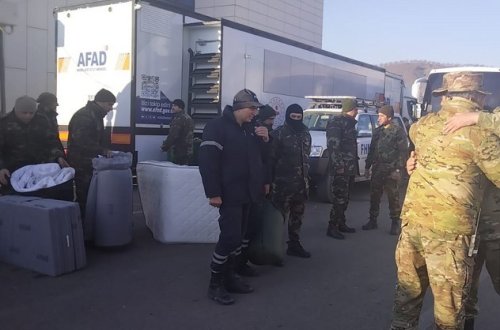 Azərbaycanın xilasedicilərinin bir qrupu Kahramanmaraşdan Hataya yola düşüb