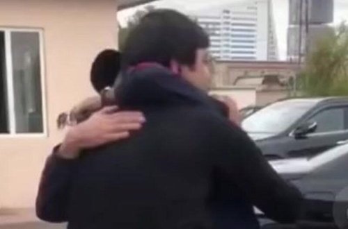 Pərviz Bülbülənin kriminal avtoritet dostu azadlığa çıxdı - Onu BELƏ QARŞILADI - VİDEO