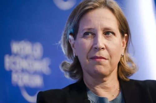 YouTube-un baş direktoru Susan Voycicki istefa verib