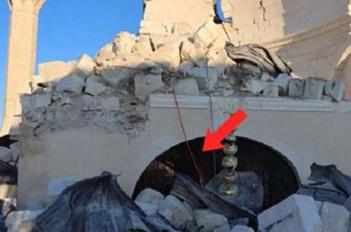 Zəlzələ nəticəsində dağılmış türbənin içindəki mənzərə diqqət çəkdi - VİDEO