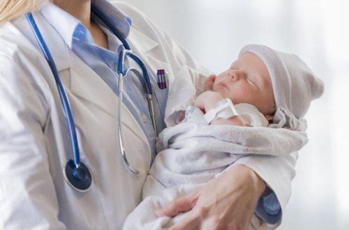 Quyruqlu qız doğulub - FOTO