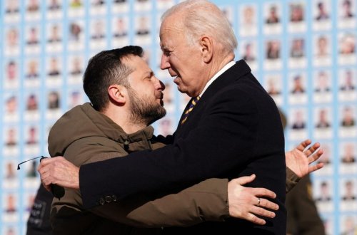 Cozef Baydenin Ukraynaya səfəri başa çatıb