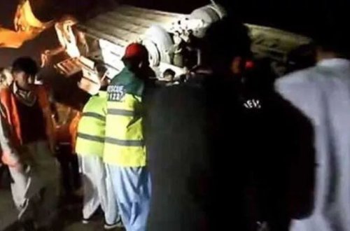 Pakistanda avtobus qəzası baş verib: 12 ÖLÜ, 54 YARALI