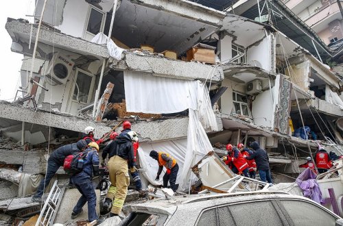 Türkiyədə zəlzələdə ölənlərin sayı 42 310 nəfərə çatıb