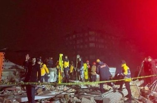 Türkiyədə axtarış-xilasetmə işlərinə qatılan Kosovo əsgərləri ölkələrinə qayıdıb