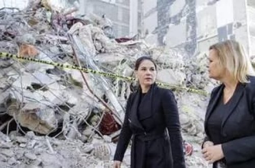 Alman nazirlər zəlzələ bölgəsinə gəlib