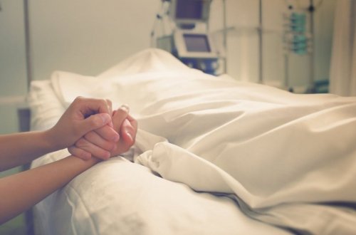 ÜST: Dünyada hər 2 dəqiqədə bir qadın hamiləlik və ya doğuş zamanı ölür