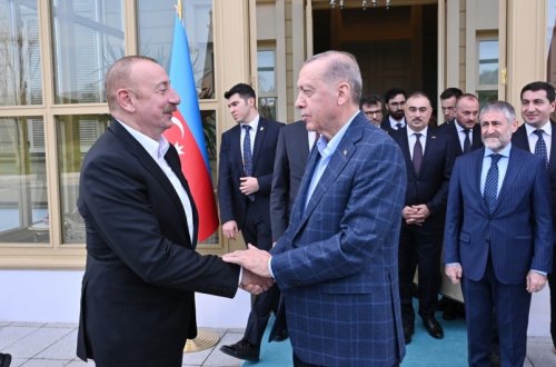 Ərdoğan Azərbaycanın ilk gündən nümayiş etdirdiyi dəstəyə görə minnətdarlığını bildirib