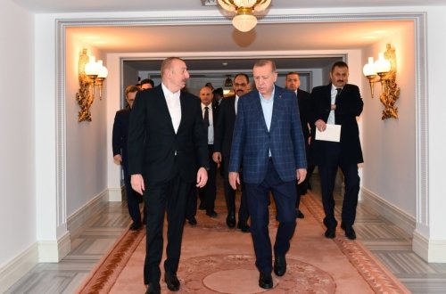 İlham Əliyev və Rəcəb Tayyib Ərdoğan Ermənistan-Azərbaycan münasibətlərinin normallaşdırılması barədə fikir mübadiləsi aparıblar