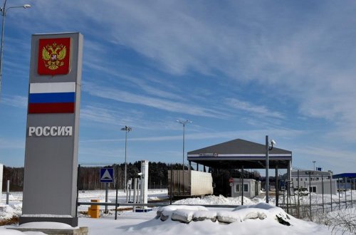 Rusiyada miqrantların qalma müddəti ildə 90 günə endirilir