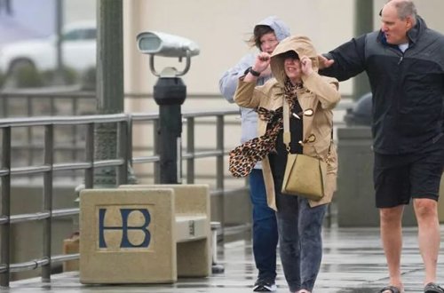 ABŞ-da qasırğa nəticəsində 12 nəfər xəsarət alıb