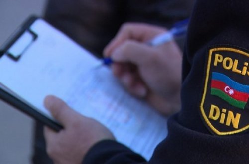 Azərbaycanda müəllim yazdığı statusa görə 1500 manat cərimələndi