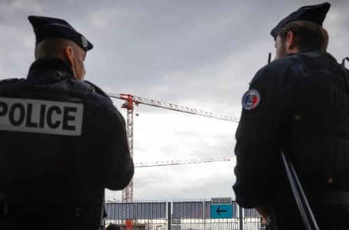 Fransa polisi La-Manş boğazında külli miqdarda kokain ələ keçirib