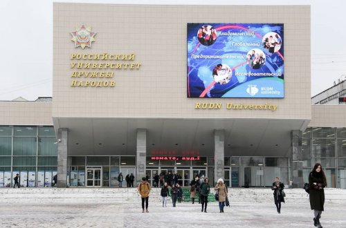 Rusiyada universitetdə Ukrayna bayrağının asılması ilə bağlı araşdırmalara başlanılıb