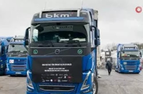 İngiltərədəki 24 universitet Türkiyəyə 3 TIR yardım edib