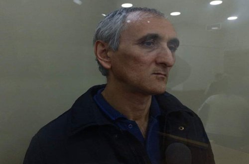 Ekspert: Nərminin meyiti 300 qram benzinlə kömürləşmiş hala qədər yana bilməzdi