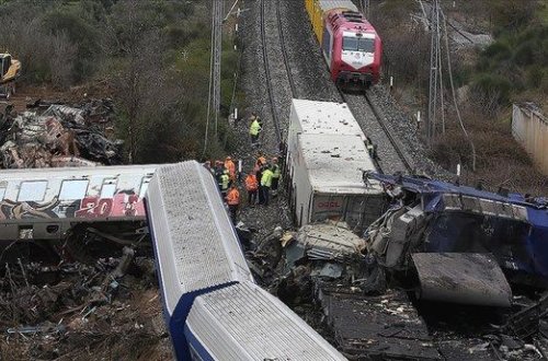 Yunanıstanda qatarın qəzaya uğraması nəticəsində ölənlərin sayı 57-yə çatıb