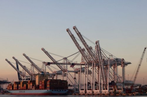 Çin ABŞ-ın bəzi limanlarında “Troya atı” quraşdırıb