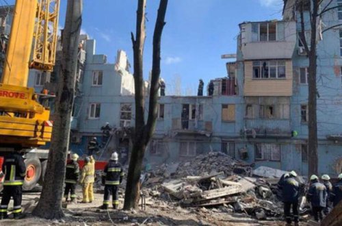 Zaporojyada raketin düşdüyü mənzildə itkilərin sayı 13-ə yüksəlib