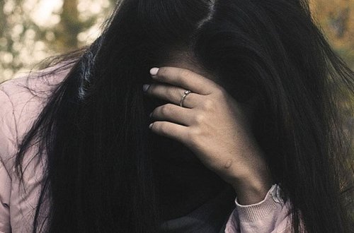 İkinci dəfə ailə quran qadın onu birinci əri ilə aldatdı - Goranboyda qəribə olay