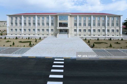 Naxçıvanda orta məktəbdə iki bacı xəsarət alıb