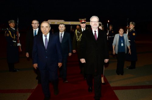 Президент Латвии Эгилс Левитс прибыл с официальным визитом в Азербайджан