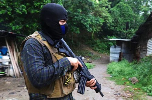 Hondurasda avtomobilə silahlı hücum baş verib: 9 ÖLÜ