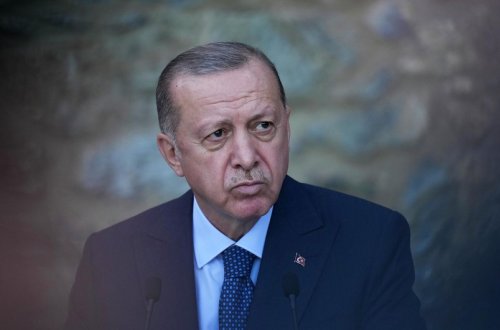 Türkiyə Prezidenti apreldə Putin və Zelenski arasında görüş təşkil etmək istəyir