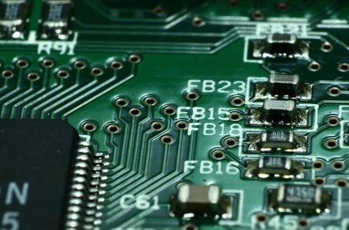 Hollandiya çip istehsal edən avadanlıqların Çinə ixracına məhdudiyyət qoyacaq