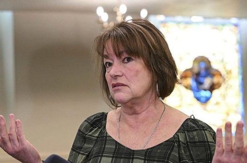 Nyu Cersidən olan Firik ailəsi adından məscidə ianə verib