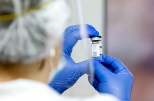 Yaponiya ilk dəfə etiraf etdi: Vaksin 42 yaşlı qadının ölümünə səbəb olub