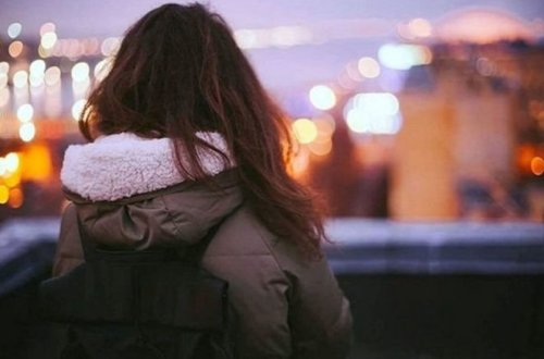 Gəncədə 17 yaşlı qız yenidən itkin düşüb