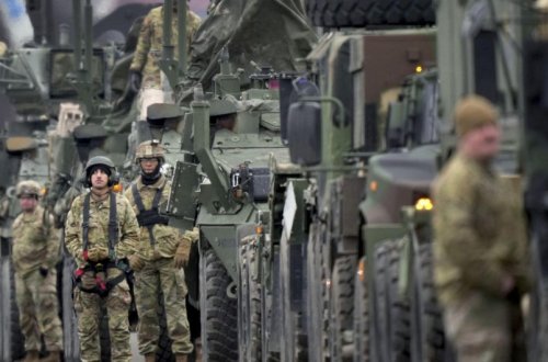 Macarıstan müdafiə naziri: “Avropa öz qoşunlarını Ukraynaya göndərə bilər”