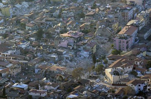Türkiyədə 100-dən çox universitetə ziyan dəyib