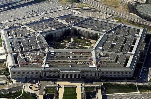 Əsgər Pentaqonun dayanacağında ölü tapılıb