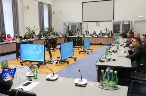 “Münaqişə jurnalistikası və jurnalistlərin təhlükəsizliyi” mövzusunda tədbir keçirilib - VYANADA