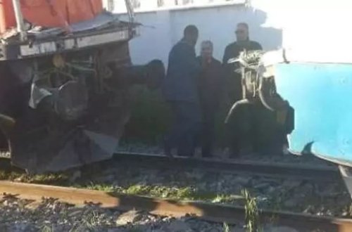Əlcəzairdə yük qatarı ilə tramvay toqquşub: 7 YARALI