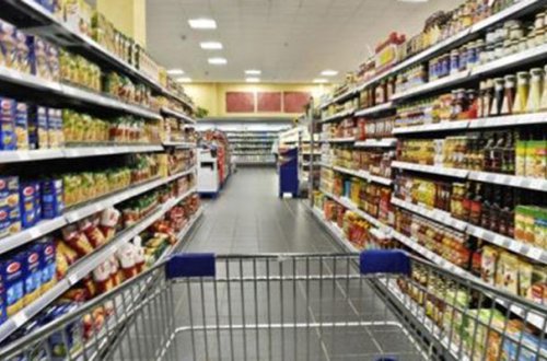 Bakıda supermarket işçiləri tortdan zəhərləndi