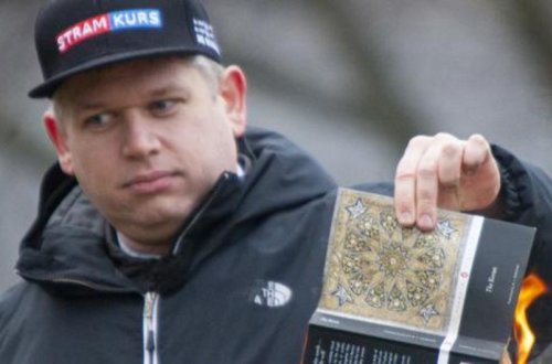 Quranı yandıracağını bildirən fəalın Britaniyaya girişi yasaqlanıb
