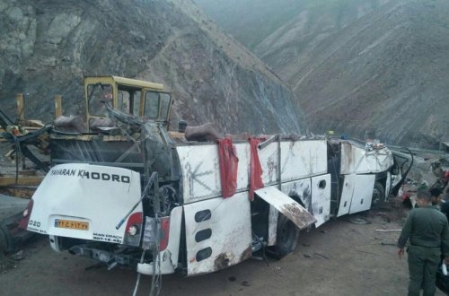 İranda avtobus aşıb, azı 5 nəfər ölüb, 44 nəfər yaralanıb