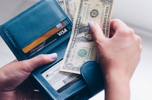 Xaçmaz sakinindən fotoşəkillərini çəkərək yayacağı hədəsi ilə 3 500 manat alan şəxs saxlanılıb