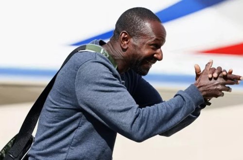 Fransız jurnalist Malidə azadlığa buraxıldıqdan sonra Fransaya qayıdıb