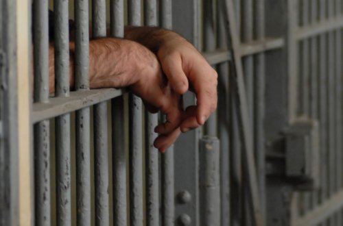 Cinayət törətməkdə şübhəli bilinən 21 nəfər saxlanılıb