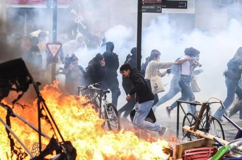 Fransada keçirilən nümayişlərdə 441 polis YARALANDI